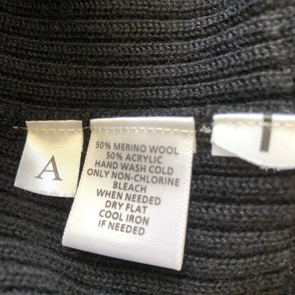 LOFT Black Turtleneck Knit Sweater LBD Short Sleeve Dress Small NWOT - Picture 4 of 5